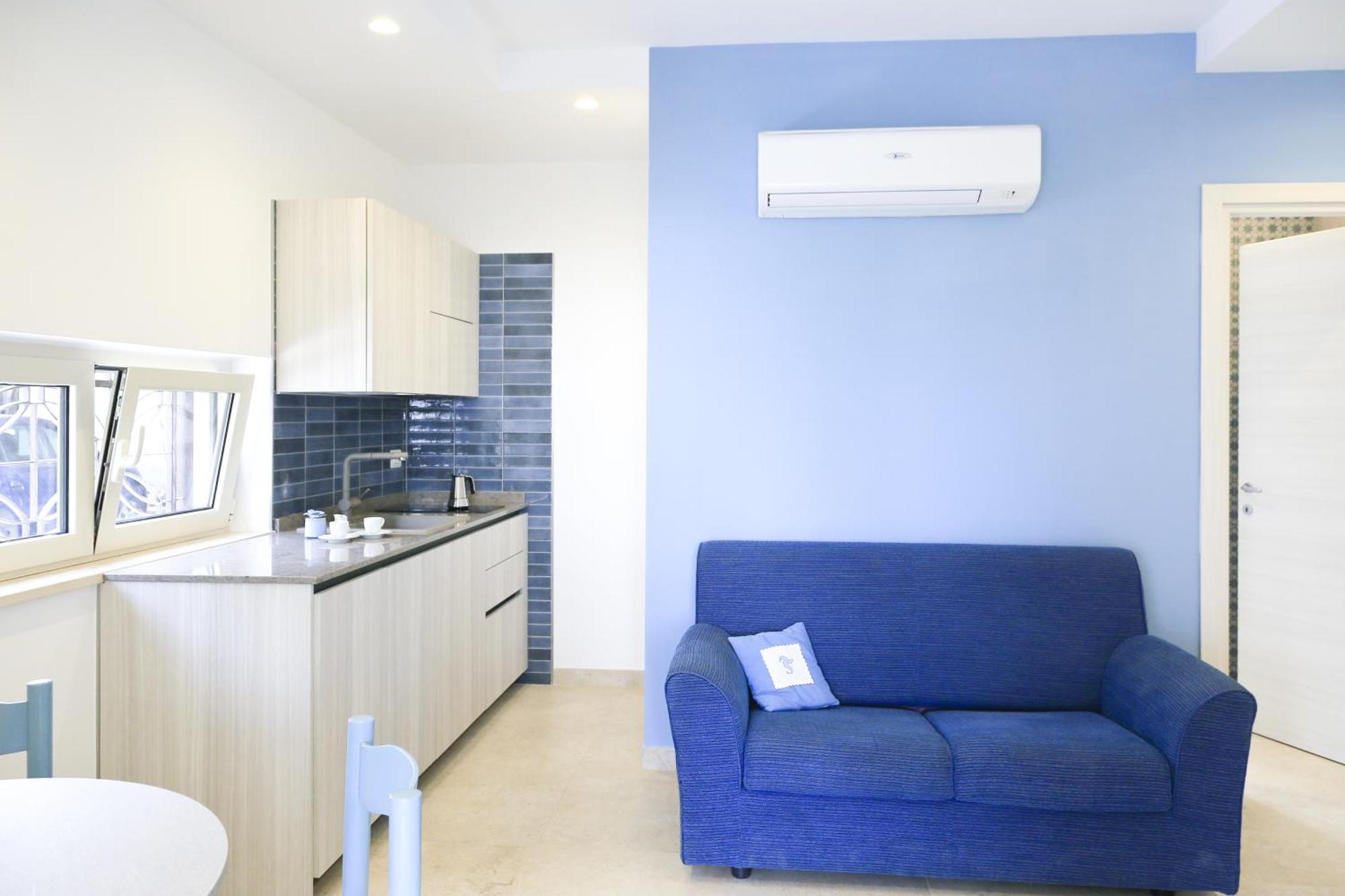 Villa Del Gaudio Rooms & Apartments Castellammare di Stabia Bagian luar foto