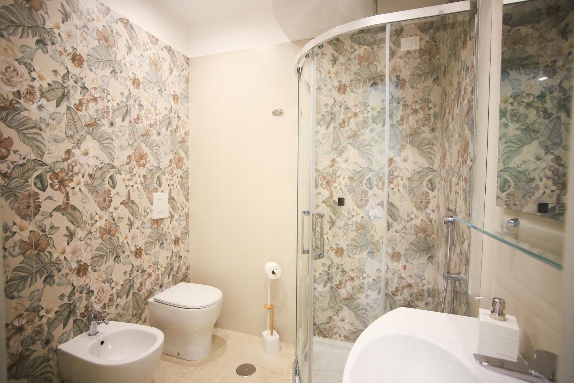 Villa Del Gaudio Rooms & Apartments Castellammare di Stabia Bagian luar foto